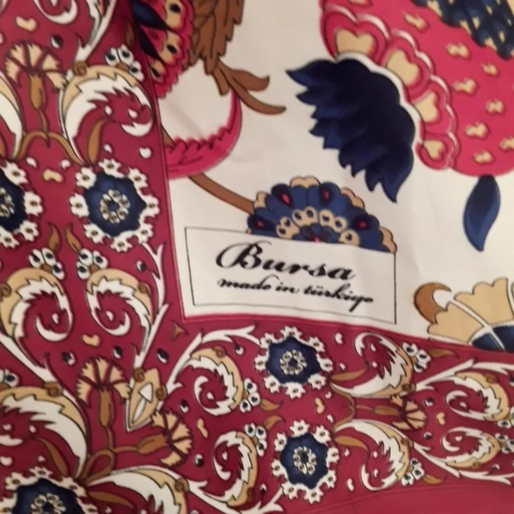 Bursa 100% Silk Art Wearable Art Printed Scarf EUC